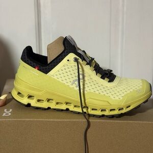 On Running Cloudultra Yellow/Black Running Shoe